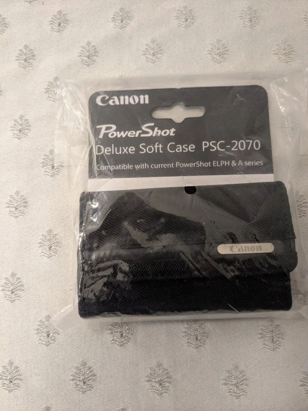 New. Canon Power Shot Deluxe Soft Case PSC-2070